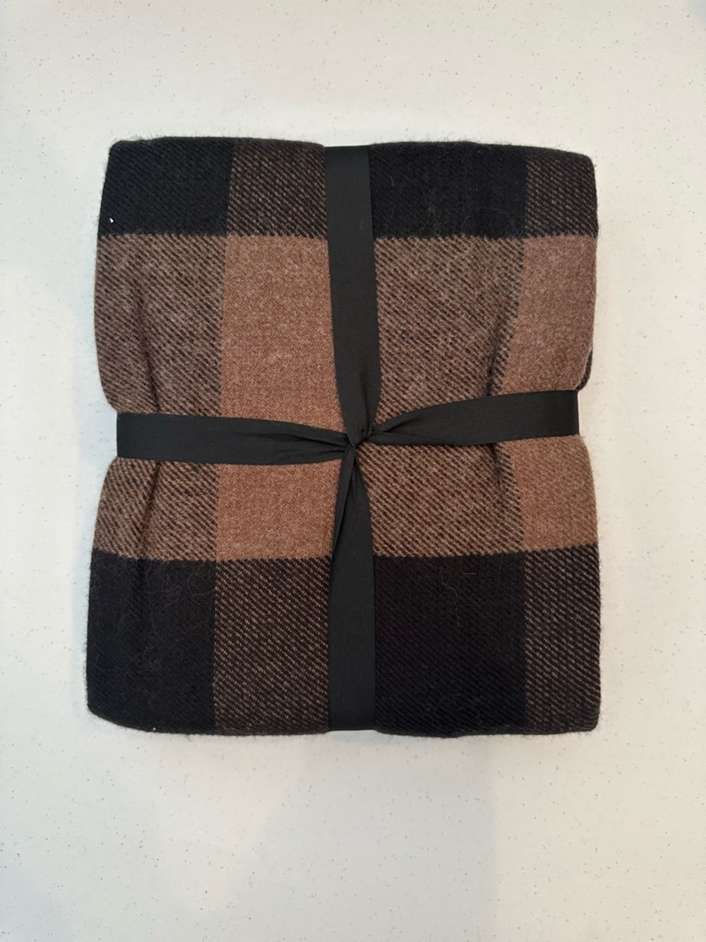 Woolrich Oversized Plaid Throw - Brown & Black - Picture 2 of 8